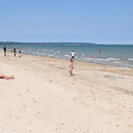 بيت للعطل Three Bedroom Lovely In Joganville