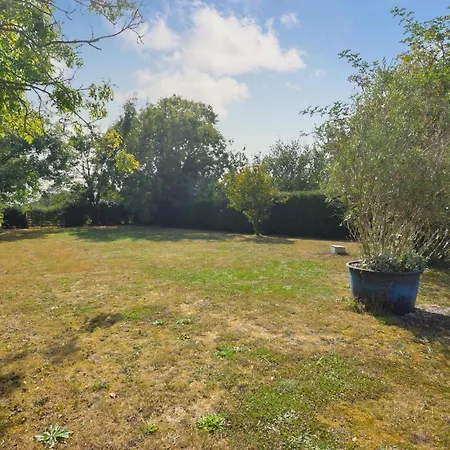 Three Bedroom Lovely In Joganville